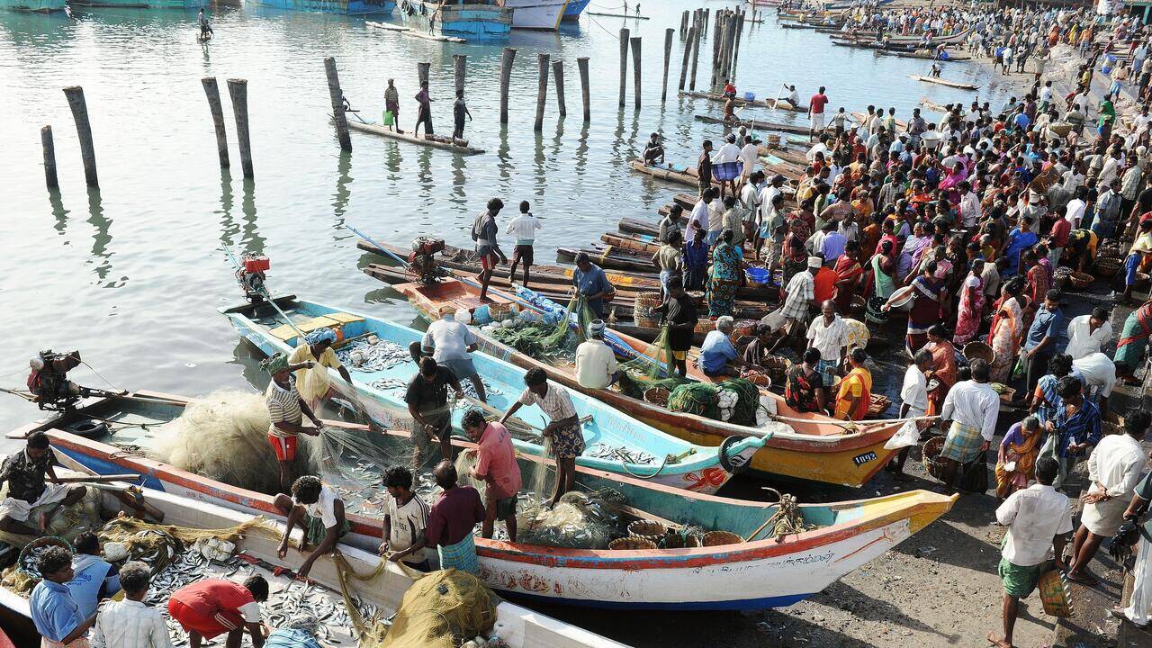 Unused tracking devices leave AP fishermen at risk