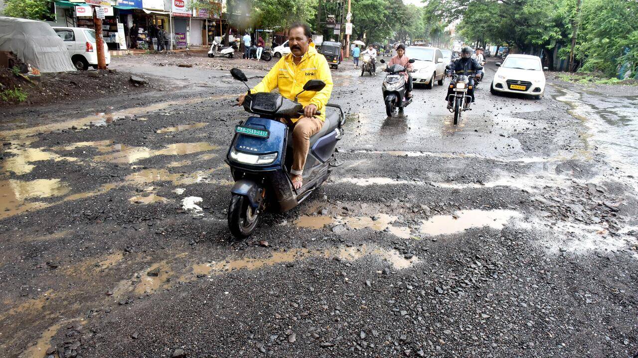 After rain batters city roads, NMC allots Rs30cr for repairs