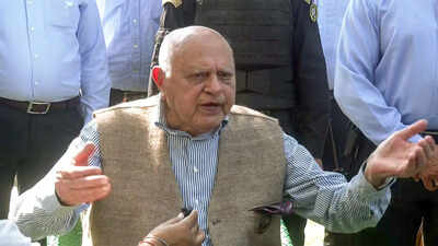 Farooq invites BJP, casts wide net for J&K statehood protest