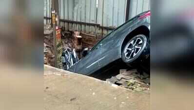 Monsoon rain triggers a civic implosion in Ghaziabad, claims 2 lives, leads to widespread flooding