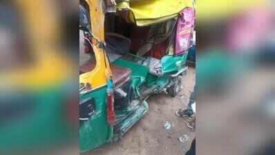 Driver dies after auto crashes into SUV in Gurgaon