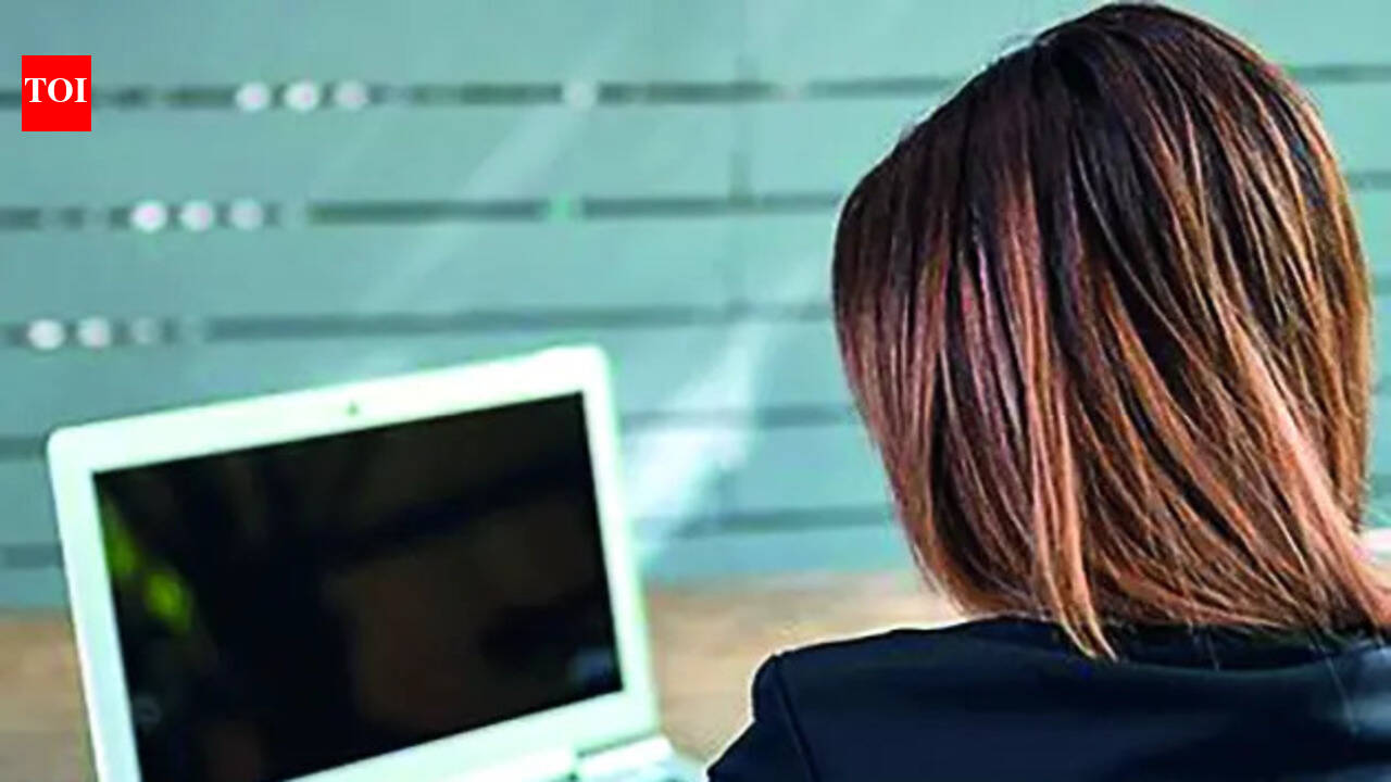 Workouts not enough,long sitting hours up cancer risk: Study