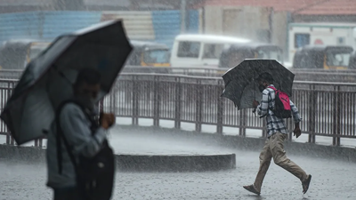 Gurgaon on 24x7 alert as heavy rain continues