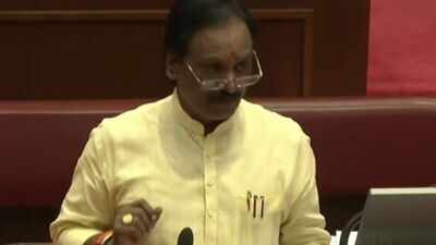 Panvelkar firing case raised in Maharashtra Council; Sena (UBT) MLA targets govt