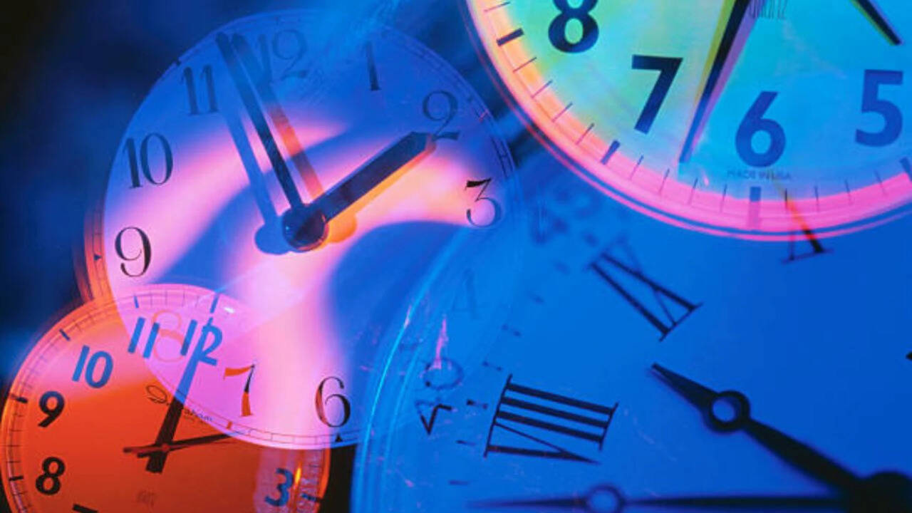 What if time isn't real? Physicists built a tiny quantum universe with 24,000 ultracold atoms and found a shocking truth: Time could create itself