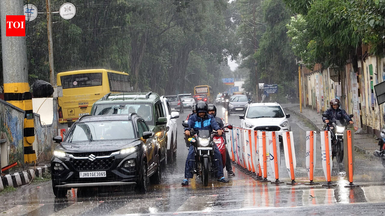 Ranchi Met office issues thunderstorm, heavy rain alert for state