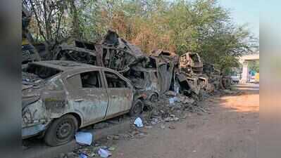 Bengaluru North City Corporation begins action against 223 abandoned vehicles