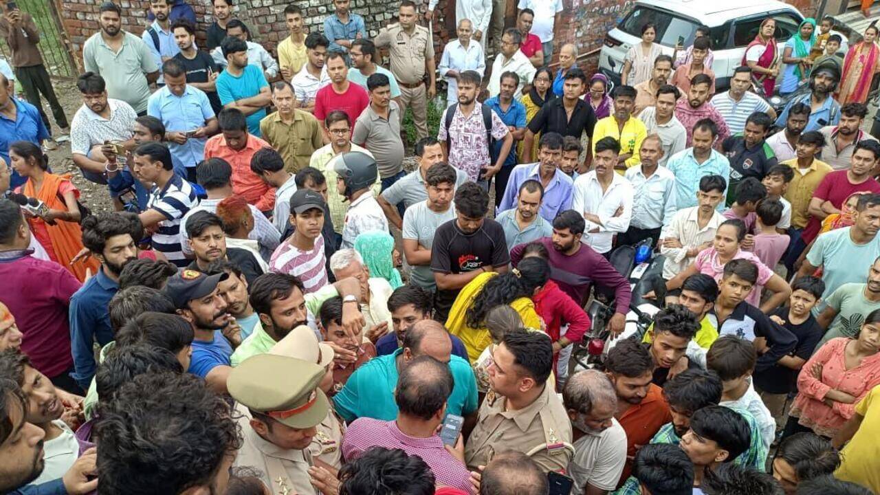 At colony where 3-year-old drowned, anger over civic neglect, call for justice