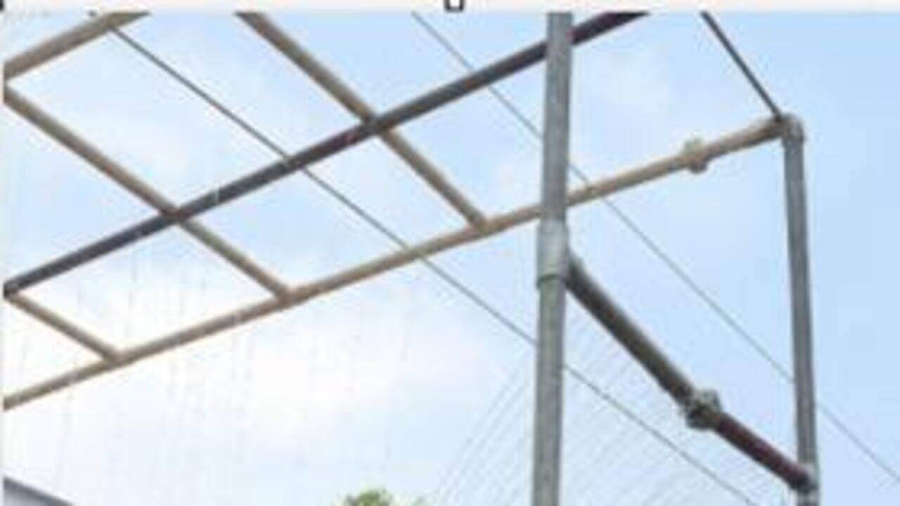 SECR’s artificial rain test aims to cut coach leak complaints