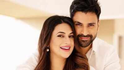 Divyanka Tripathi gets emotional on 10th anniversary, reveals why she never renewed vows with Vivek Dahiya