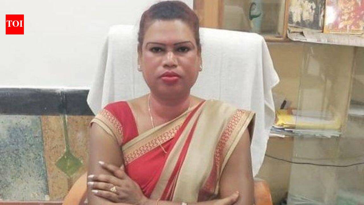 Meet Madhu Bai Kinnar: India's first transgender Mayor who won an election nobody thought she could