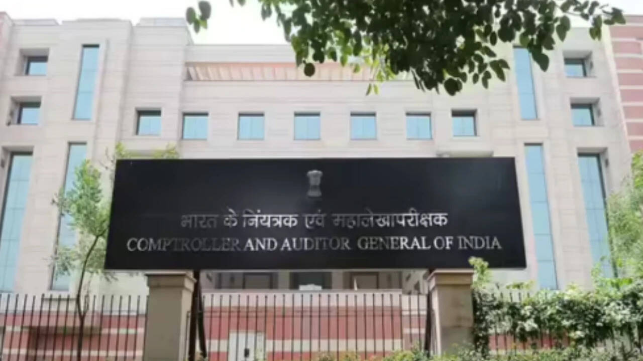 मजबूत वाढ असूनही महाराष्ट्रातील आर्थिक ताण वाढत असल्याचे CAG चे निदर्शन; वाढत्या महसूल तुटीबाबत इशारा