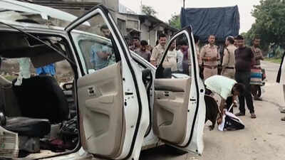  5 family members dead after car rams parked truck in Umaria
