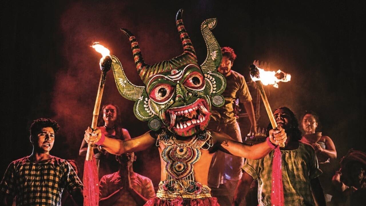 Angina Jure Bhor theatre review: An impressive look into Bengal’s folk heritage