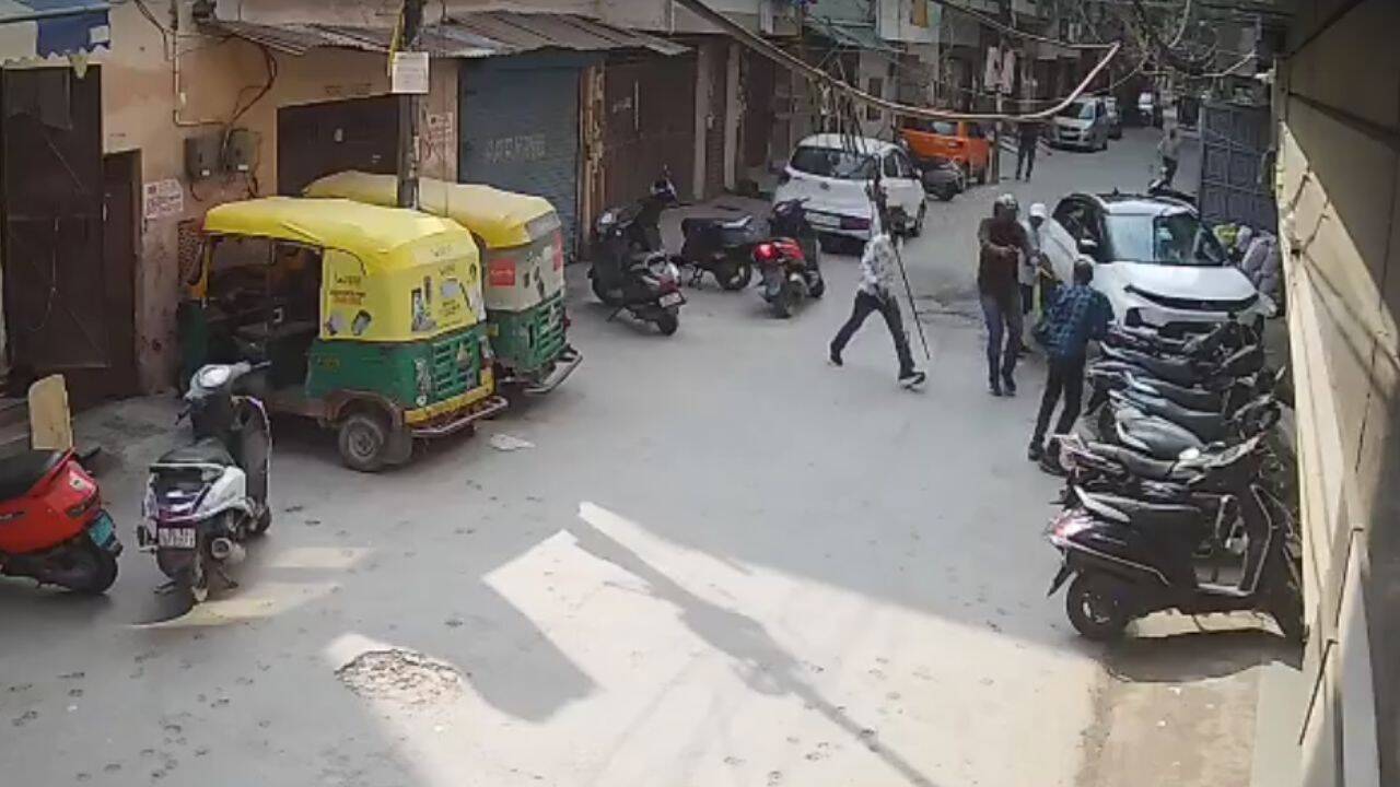 Rs 17 lakh looted in just 28 seconds: CCTV captures gunpoint robbery by bike-borne men in east Delhi