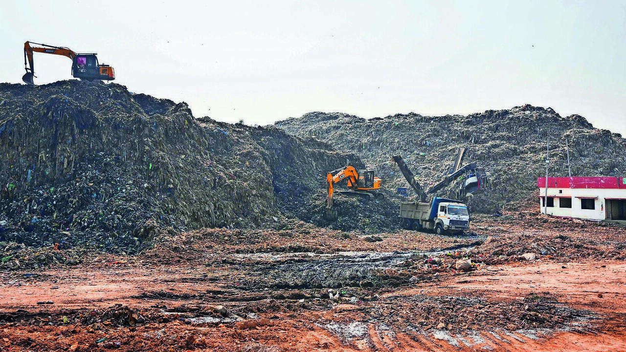 How will you clear legacy waste at Bandhwari, NGT asks corpn