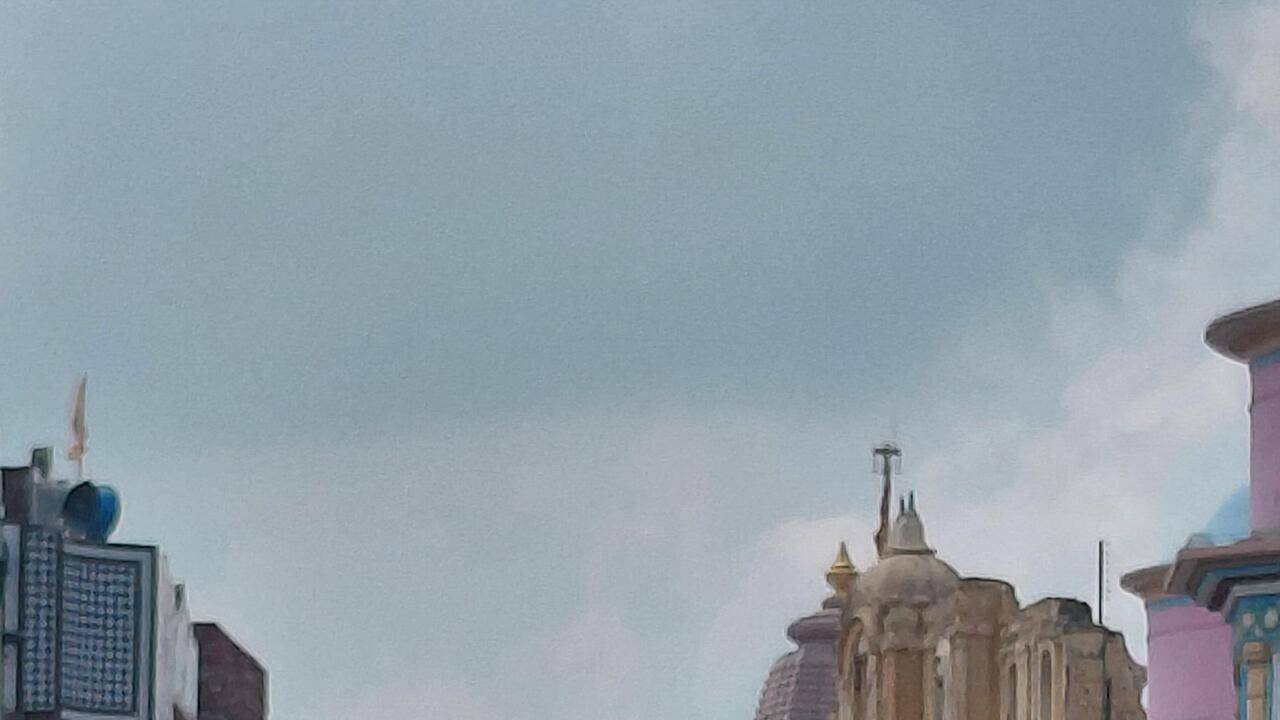Faith unshaken, donation theft row fails to dim devotion in Ayodhya