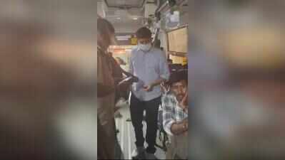 No change: Conductor tells Karnataka transport minister to get off bus