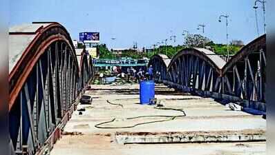 Restoration of Ahmedabad’s Ellis Bridge drags on,misses its second deadline
