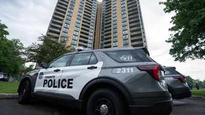 Canada: Toronto shooting leaves 2 dead, 5 injured; attacker at large