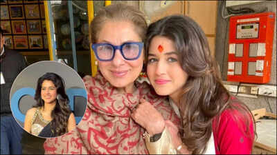 Dimple Kapadia's granddaughter Naomika Saran looked elegant in a black saree at the Mumbai premiere of 'Odyssey'