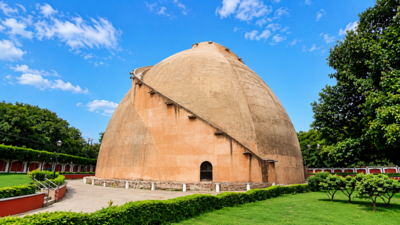 The grand granary that could never be filled
