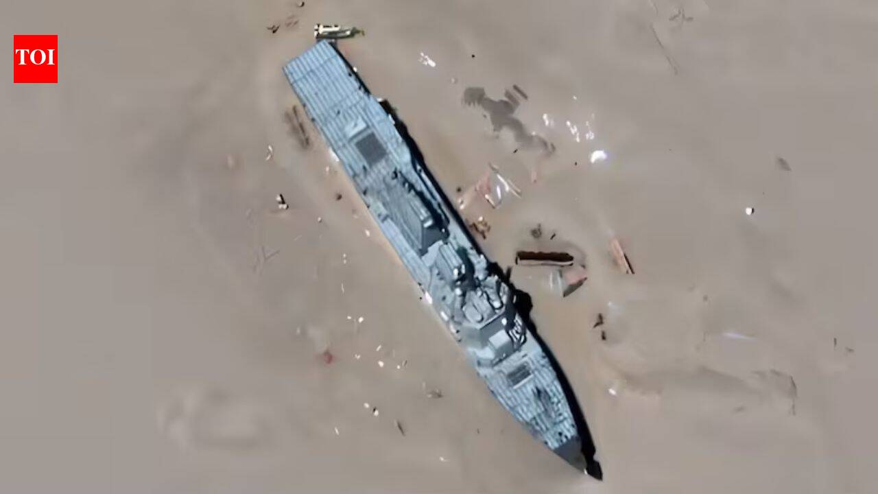China builds full-scale US warship replica for missile target practice, satellite images show
