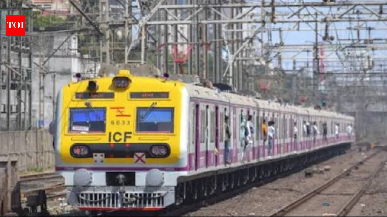 Central Railway to close Thane's Kalwa gate to curb unsafe, unauthorised train boarding