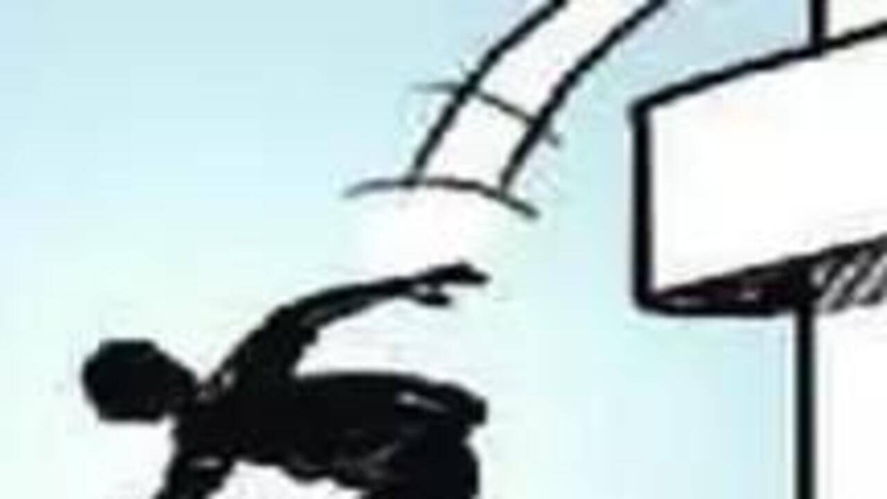 UP man dies in Trichy after falling from terrace