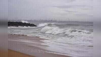Class XI student drowns off Ennore coast, friend rescued after giant wave sweeps them away