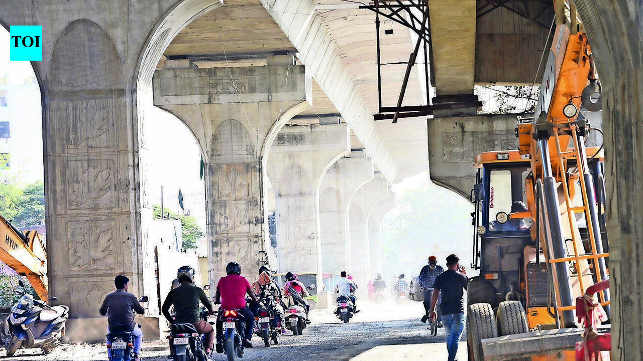 Mominpura bridge to be inaugurated in a month or two: Gadkari