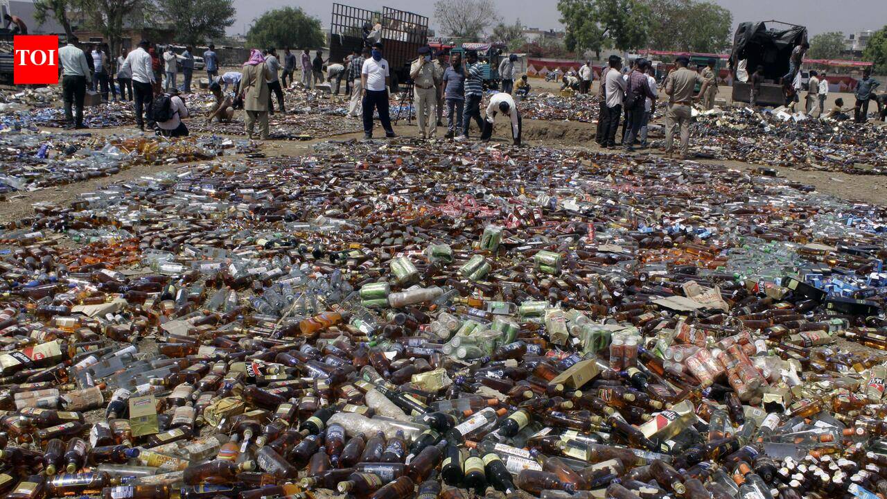Darkness, bushes and escape: Cops’ liquor FIRs follow familiar script