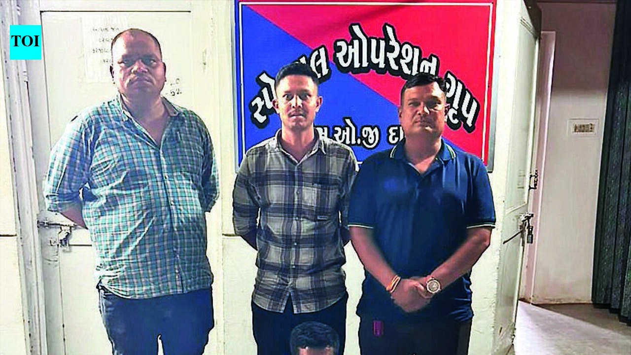Bogus doctor held in Dahod