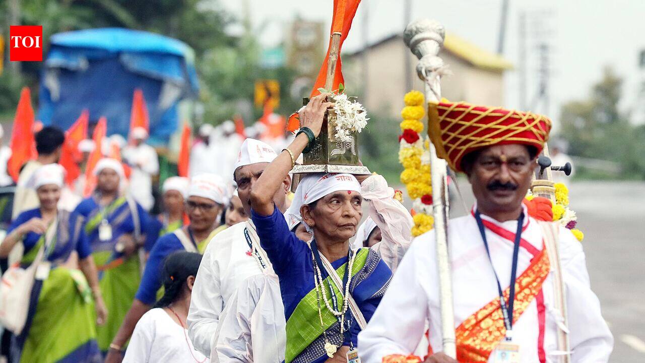Nearly 5k devotees from state take 350km, 14-day walk to Pandharpur