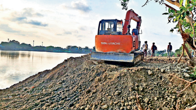 शीर्ष अदालत दरभंगा के तालाबों में क्यों उतर रही है?