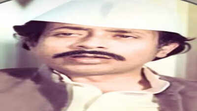 Jackie Shroff pays emotional tribute to legendary actor Nilu Phule on his death anniversary