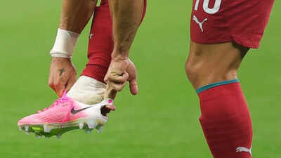 Pedro Neto went viral for playing with cleats cut off at the heels: Why do soccer players do this at games