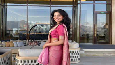 Meet Neha Byadwal one of the youngest IAS officers, who turned repeated UPSC failures into AIR 569 at the age of 24
