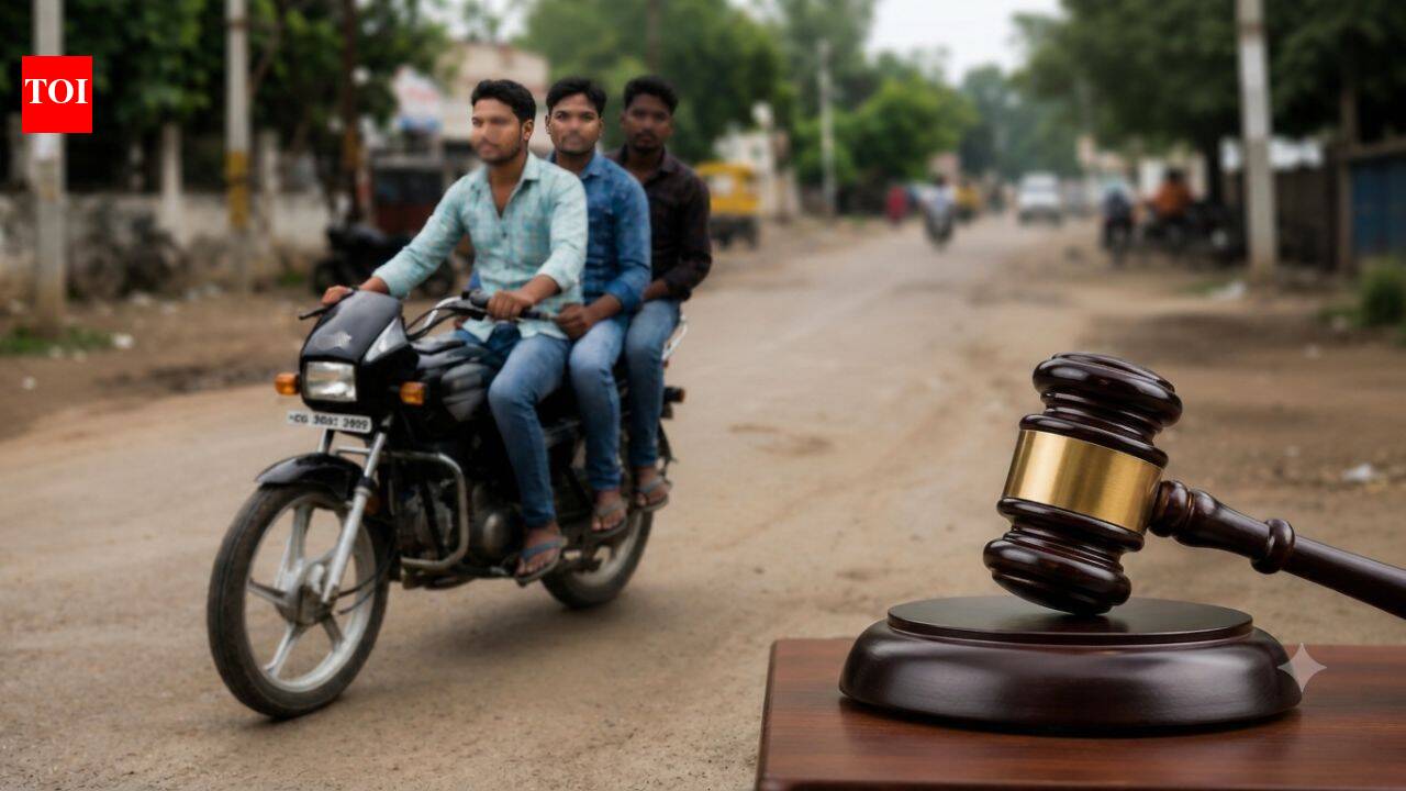 Triple riding on bike doesn't automatically reduce accident compensation; Chhattisgarh HC rules