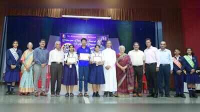 St Aloysius class of 1983 sets up ₹65 lakh scholarship endowment