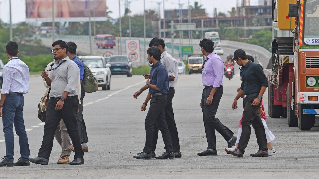 The bridge that doesn’t connect: Unfinished foot overbridge at Mysuru expressway leaves both sides waiting