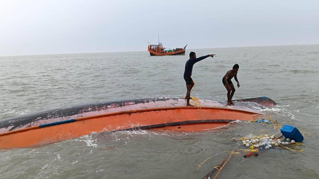 9 bodies found in capsized trawler, 6 fishermen still missing