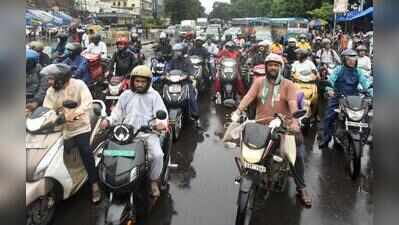 Rain, rally bring central Kolkata to a halt