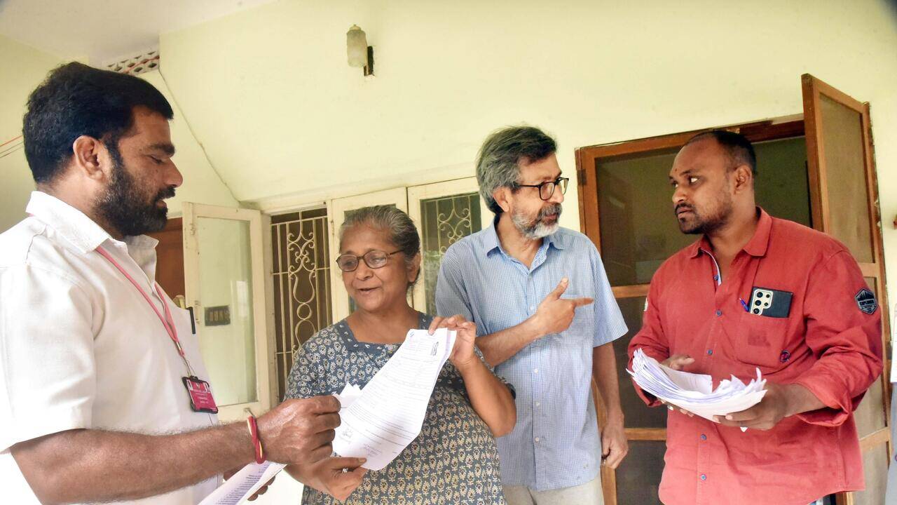SIR at Singareni: Retd staff stare at voting rights loss over maru peru