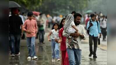Rain to lash city; keep away from trees and electric poles: MC