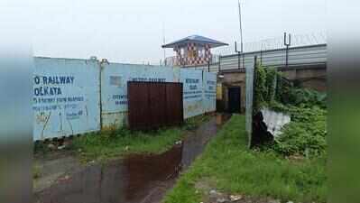 CM, Bengal BJP chief throw weight behind airport mosque removal