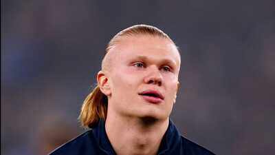 Did Erling Haaland really carry a raccoon all the way to Norway after the nation's brutal World Cup exit?