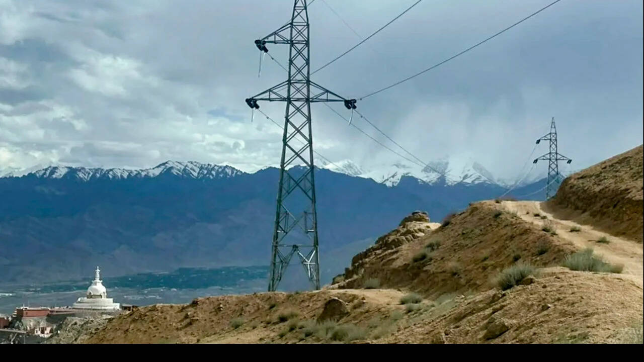 Ladakh to get autonomous hill councils in all seven districts