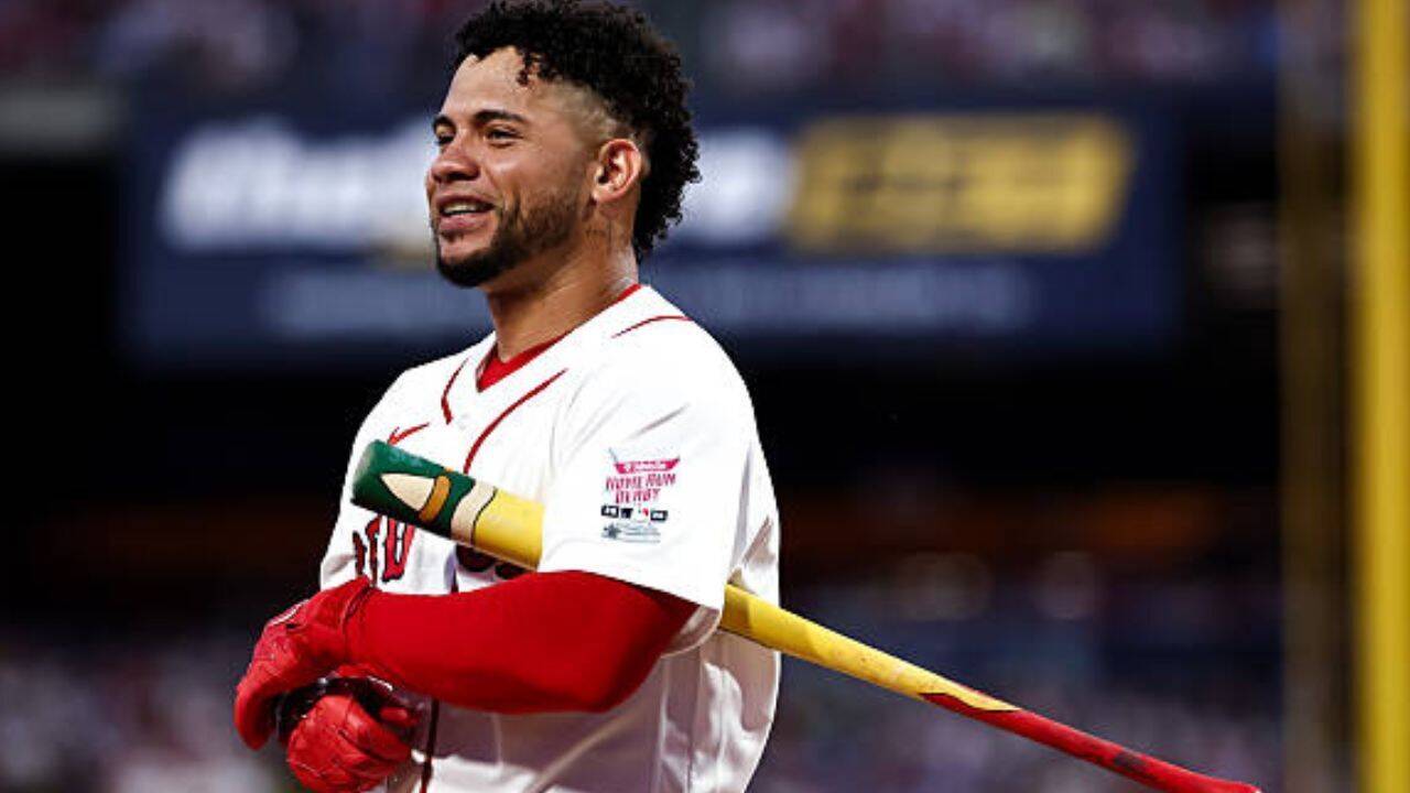 Phillies crowd ruthlessly booed Willson Contreras during the Home Run Derby showdown with Kyle Schwarber