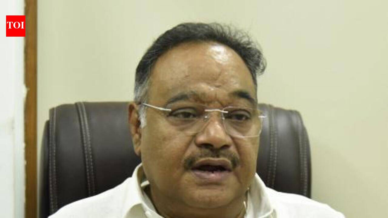 Focus on pujas in your locality only: Samik to MLAs